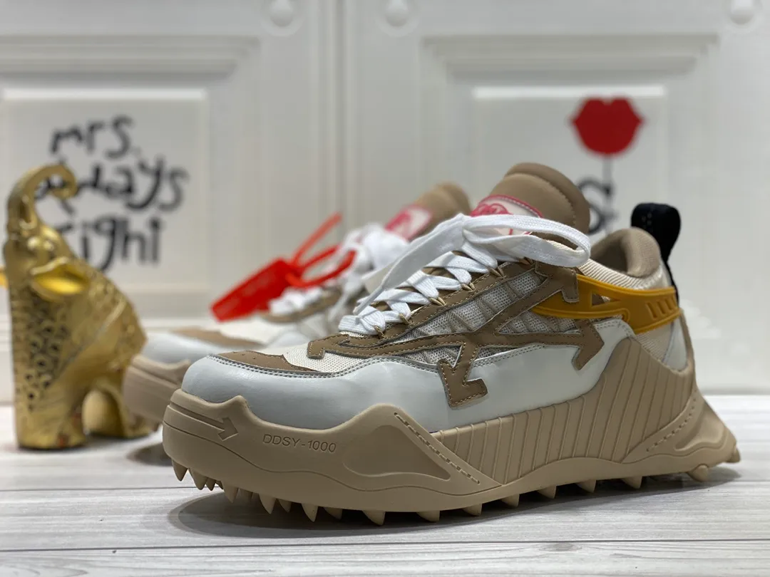 Men's Men's Shoes💰480🌼【New Style】High-end Boutique-🤷‍♂🤷‍♂OFF-WHITE x Air Jordan 】1 The joint shoe has been highly concerned by everyone since its design. The new shoe is shown in the popular Chicago bull white and yellow LOGO color scheme. The shoe body is made of cowhide, cow suede, and other materials. In addition to the X hidden on the inside of the leather, the oversized Swoosh, OFF-WHITE for Nike, Air Jordan 1 birth information and AIR are displayed on both sides of the shoe. The iconic details of OFF-WHITE can be seen on the sole and insole. You can choose a pair if you like the style. Code: 39-44 (45 can be customized
